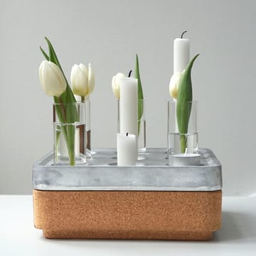 Kit cadeau Stumpastaken Small - aluminium, support en liège naturel, lot de 4 vases, allumettes - Born In Sweden